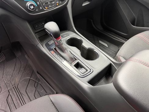 Used 2024 Chevrolet Equinox RS w/ LPO, Floor Liner Package AWD/4WD image 28