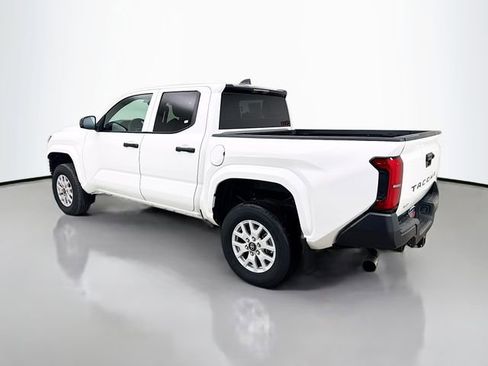Used 2024 Toyota Tacoma SR image 6