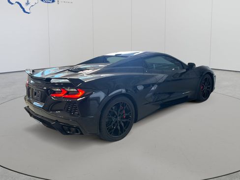 Used 2023 Chevrolet Corvette Stingray Premium Conv w/ Z51 Performance Package RWD image 5