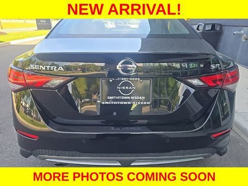 Used 2023 Nissan Sentra SR w/ SR Premium Package FWD image 13