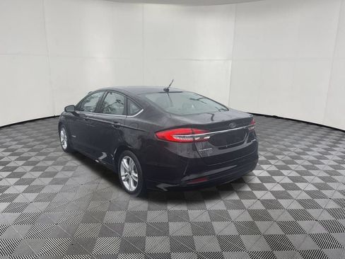 Used 2018 Ford Fusion S FWD image 7