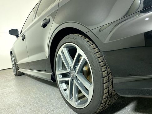 Used 2018 Audi A3 2.0T Premium Plus w/ Premium Plus Package image 3