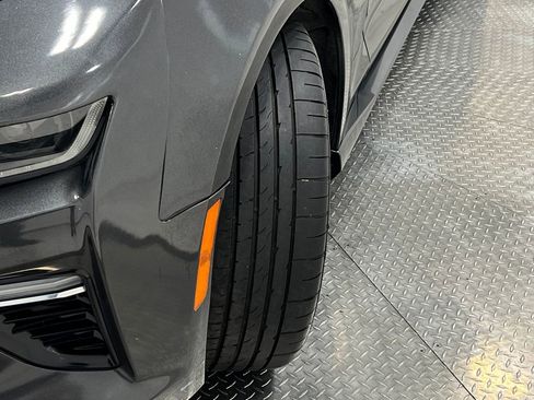 Used 2017 Chevrolet Camaro SS w/ LPO, Ground Effects Package RWD image 33