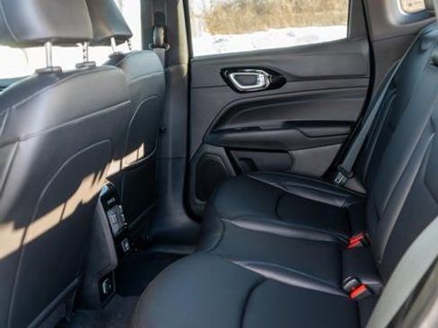New 2026 Jeep Compass Limited image 10