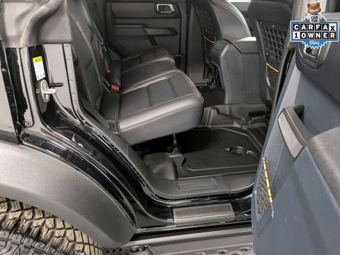 Used 2024 Ford Bronco Badlands AWD/4WD image 32