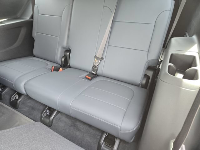 Used 2021 Chevrolet Traverse Premier FWD image 31