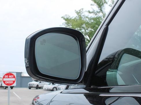 Used 2015 Land Rover Range Rover HSE AWD/4WD image 8
