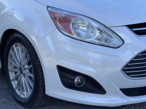 Used 2016 Ford C-MAX Energi SEL w/ Equipment Group 302A image 18