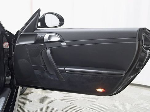 Used 2010 Porsche 911 Carrera RWD image 28