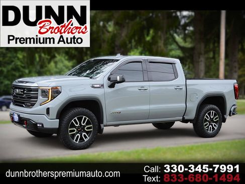 Used 2024 GMC Sierra 1500 AT4 w/ Technology Package AWD/4WD image 1