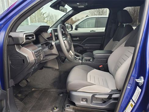 Used 2024 Toyota Tacoma TRD Off-Road image 16