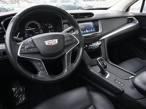 Used 2018 Cadillac XT5 Premium Luxury image 43
