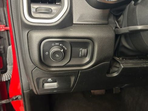 Used 2023 RAM 1500 Big Horn AWD/4WD image 24