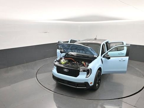 New 2026 Ford Maverick Lariat AWD/4WD image 42