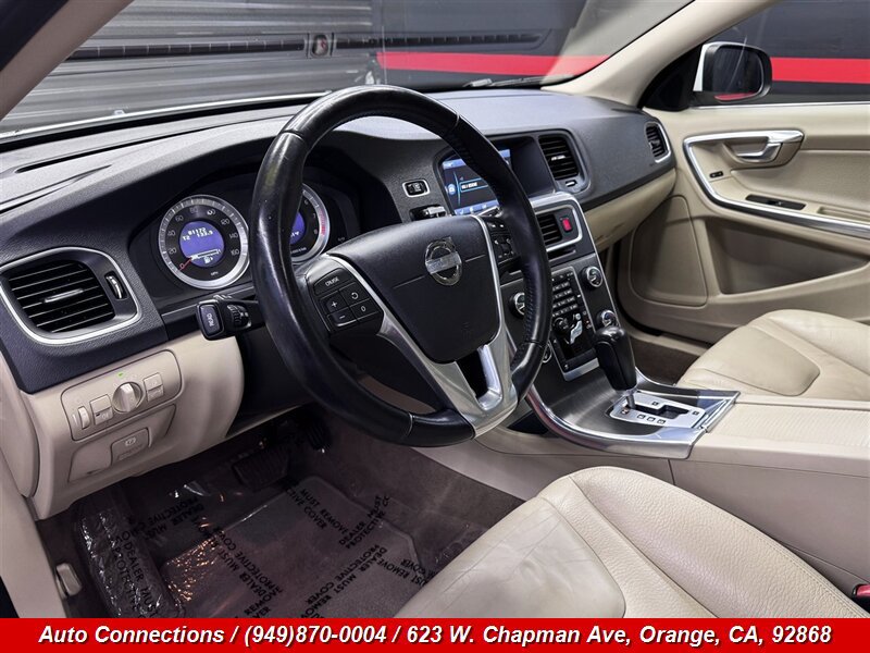 Used 2012 Volvo S60 T5 w/ Climate Pkg FWD image 11