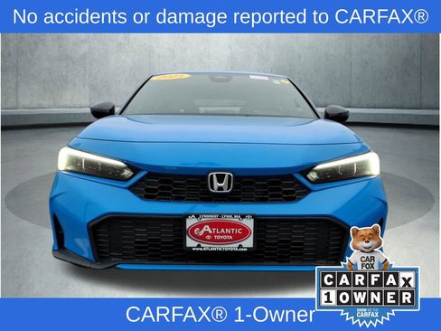 Used 2025 Honda Civic Sport image 2