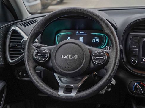 Certified 2024 Kia Soul LX w/ Option Group 015 image 25