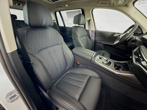 New 2026 BMW X7 xDrive40i AWD/4WD image 35