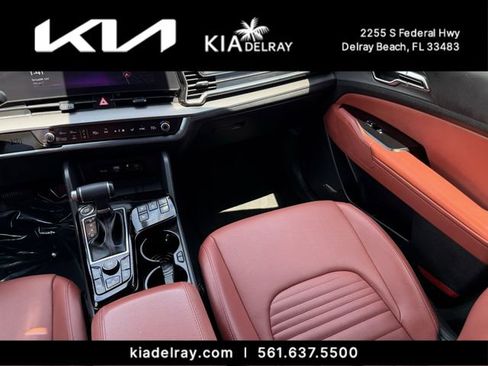 Used 2024 Kia Sportage SX FWD image 14
