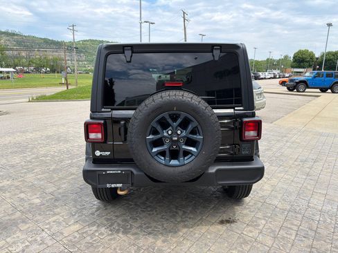 New 2026 Jeep Wrangler Unlimited Sport AWD/4WD image 7