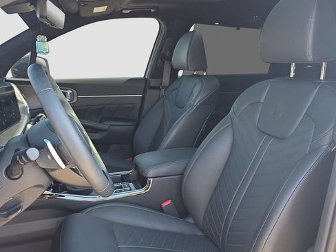 Used 2025 Kia Sorento SX Prestige image 7