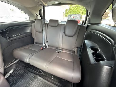 Used 2018 Honda Odyssey EX-L image 36