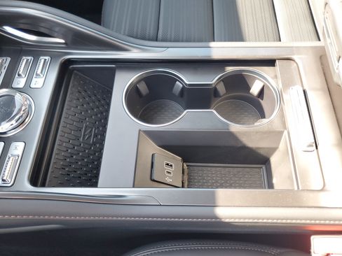 New 2026 Lincoln Nautilus Reserve AWD/4WD image 27
