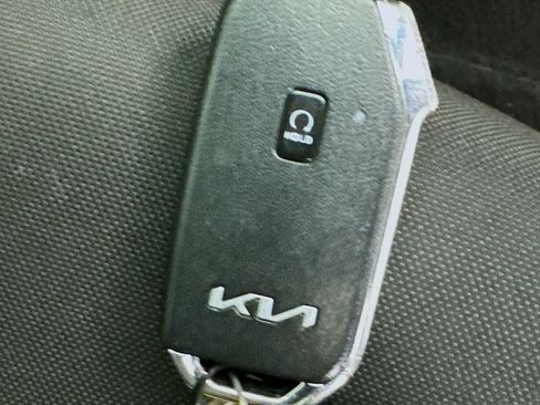 Used 2024 Kia Forte GT-Line FWD image 32