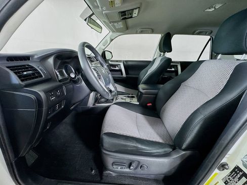Used 2014 Toyota 4Runner SR5 RWD image 24
