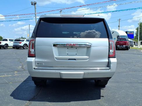 Used 2018 GMC Yukon XL Denali w/ Denali Ultimate Package AWD/4WD image 23