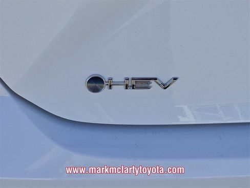 New 2026 Toyota Camry LE image 11