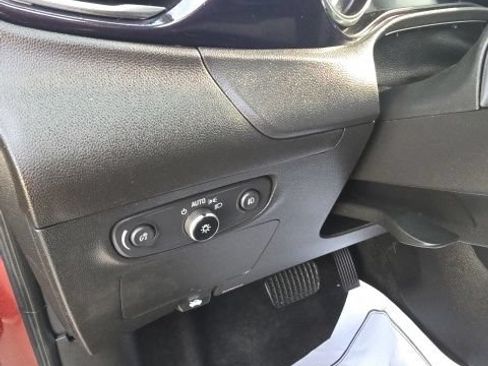 Used 2023 Buick Encore GX Preferred w/ Cold Weather Comfort Package FWD image 12