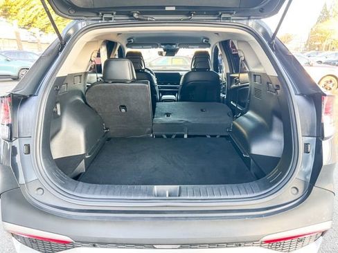 Used 2023 Kia Sportage EX image 10