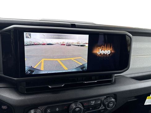 New 2026 Jeep Gladiator Mojave AWD/4WD image 24