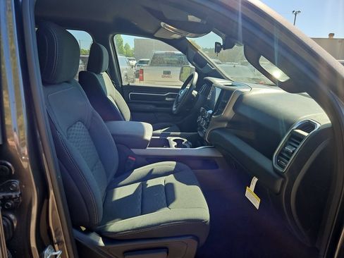 New 2026 RAM 1500 Big Horn AWD/4WD image 16