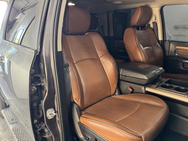 Used 2015 RAM 1500 Laramie Longhorn w/ Convenience Group AWD/4WD image 23