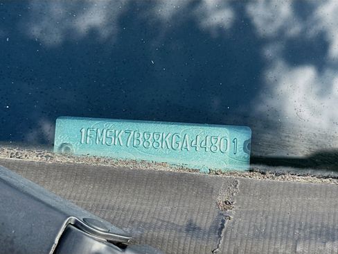 Used 2019 Ford Explorer FWD image 37