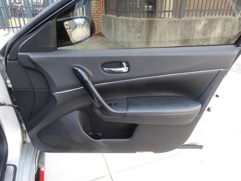 Used 2010 Nissan Maxima 3.5 SV w/ Monitor Pkg image 25