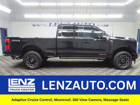 Used 2025 Ford F250 Platinum AWD/4WD image 1
