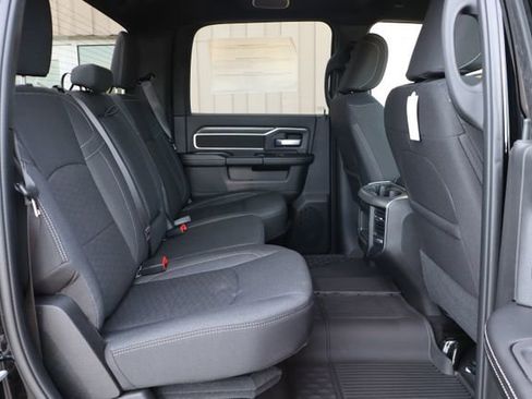 New 2026 RAM 2500 Big Horn AWD/4WD image 43