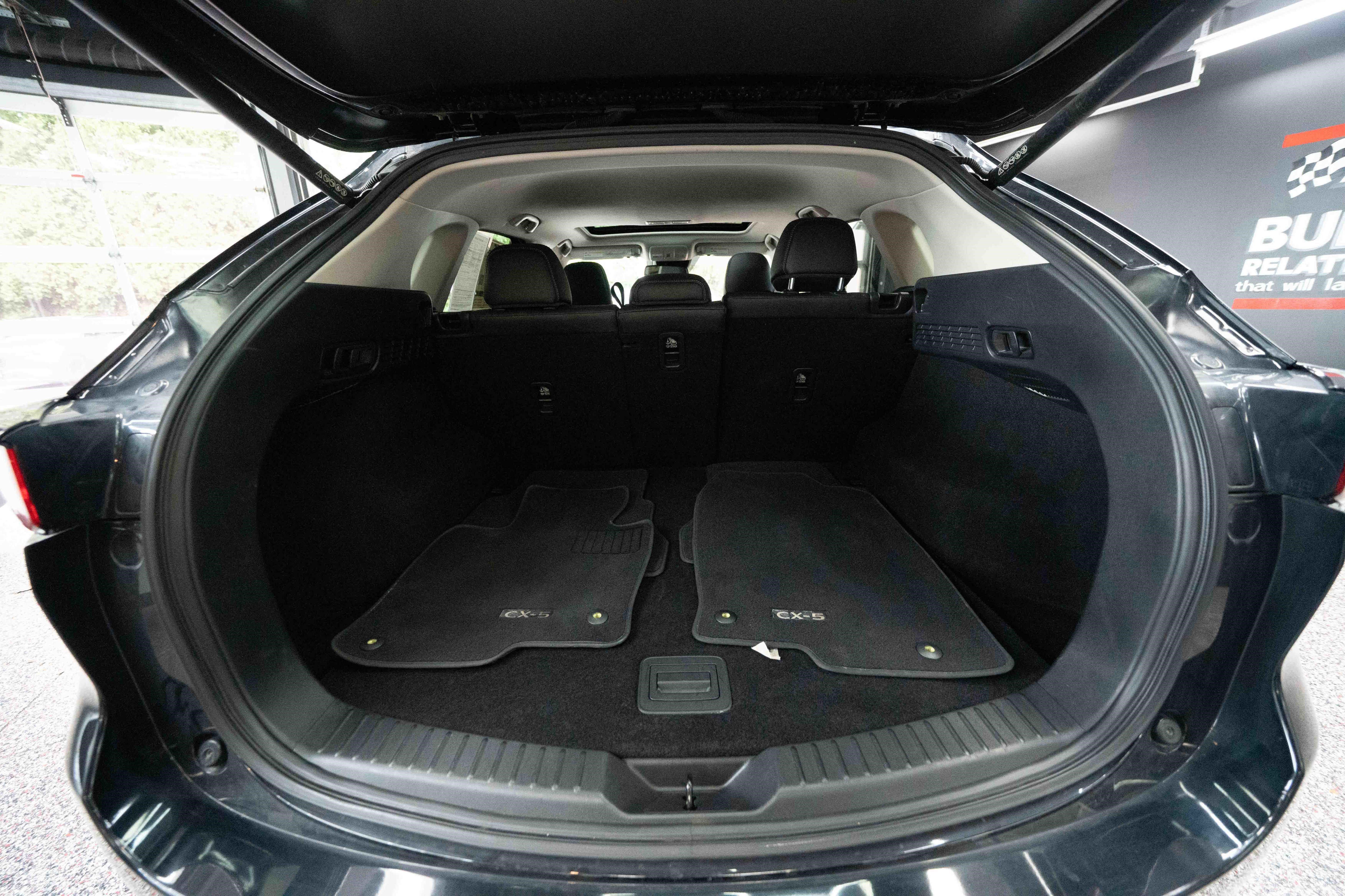 Used 2025 MAZDA CX-5 AWD 2.5 S w/ Preferred Package image 28