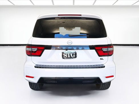 Used 2022 Nissan Armada SL w/ Midnight Edition Package image 5