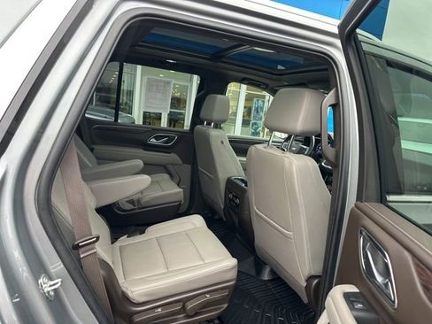 Used 2023 Chevrolet Tahoe LT image 7