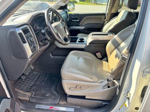 Used 2014 Chevrolet Silverado 1500 LTZ Z71 AWD/4WD image 11