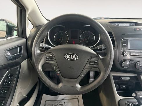 Used 2016 Kia Forte LX w/ LX Popular Package FWD image 10