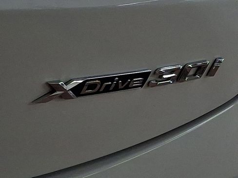 Used 2023 BMW X4 xDrive30i w/ Premium Package image 29