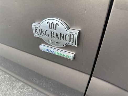 Used 2017 Ford F150 King Ranch w/ Equipment Group 601A Luxury AWD/4WD image 8