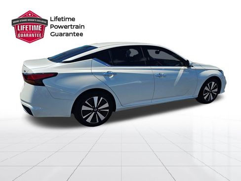 Used 2019 Nissan Altima 2.5 SV image 7