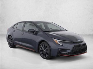 Used 2023 Toyota Corolla SE w/ SE Package FWD video 3