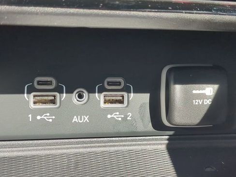 New 2025 Jeep Grand Cherokee L Limited w/ Luxury Tech Group II image 22